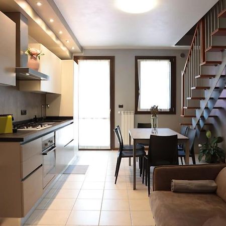 15 Min Padova Appartamento Moderno Travato Legnaro 外观 照片